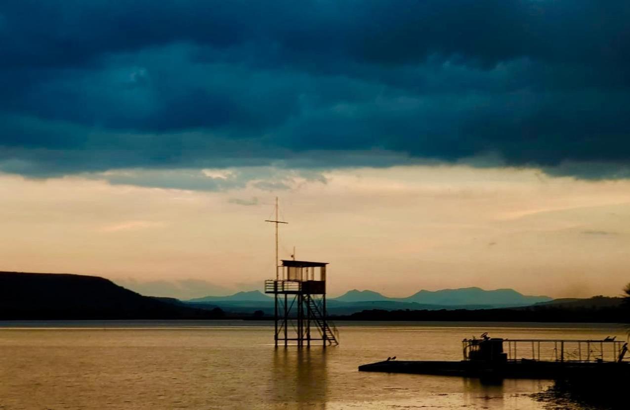 Loch Athlone Overnight Accommodation ベスレヘム エクステリア 写真